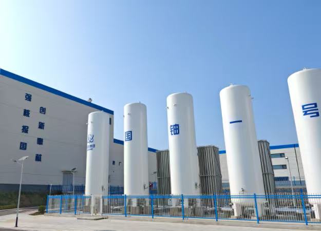 工厂的烟囱

AI 生成的内容可能不正确。